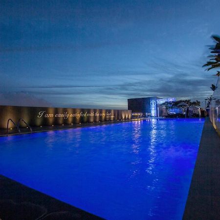 The Waverly Hotel & Residences Бангалор Экстерьер фото
